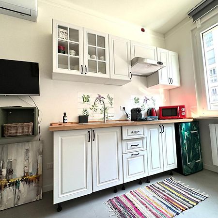 Rainbow Studio Flat- Monolocale Luminoso Milano Ngoại thất bức ảnh
