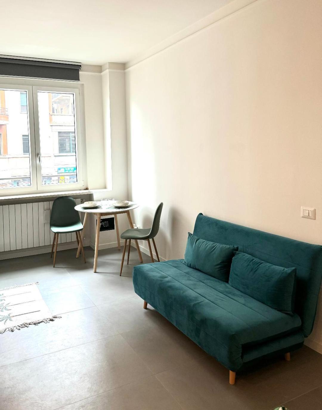 Rainbow Studio Flat- Monolocale Luminoso Milano Ngoại thất bức ảnh